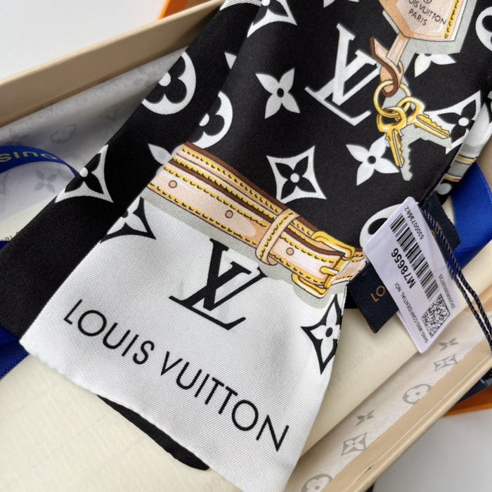 Louis Vuitton Scarf LVS00007